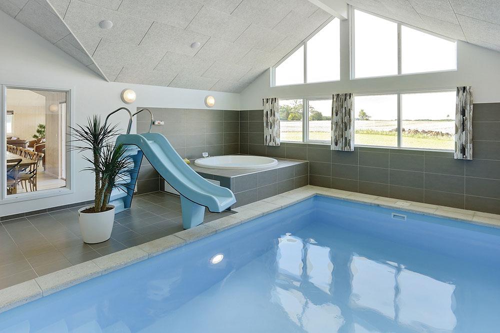 Luxusferienhaus mit Pool in Skastrup strand