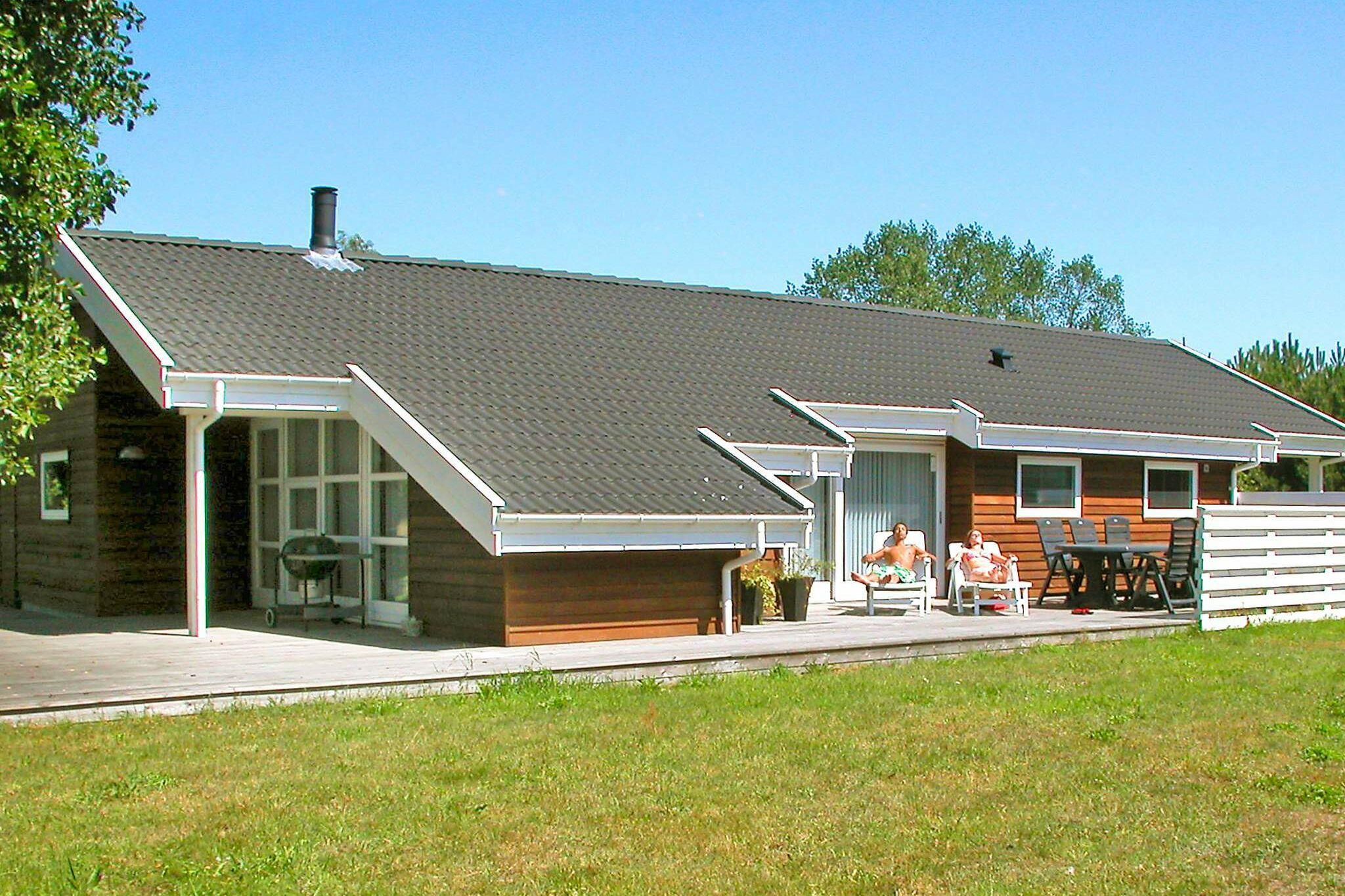 Ferienhaus in Åkirkeby für 8 Personen