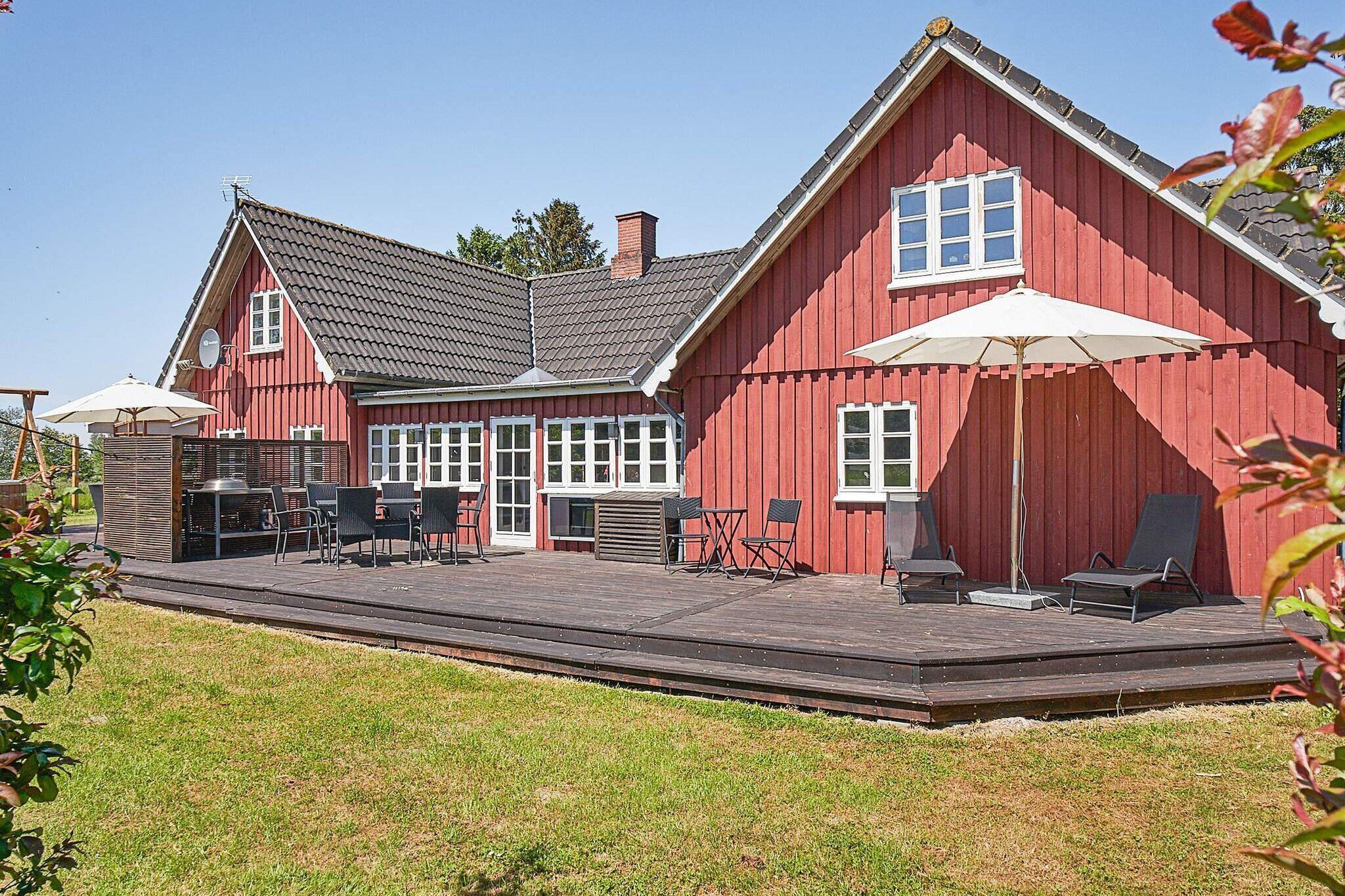 Ferienhaus in Åkirkeby für 12 Personen